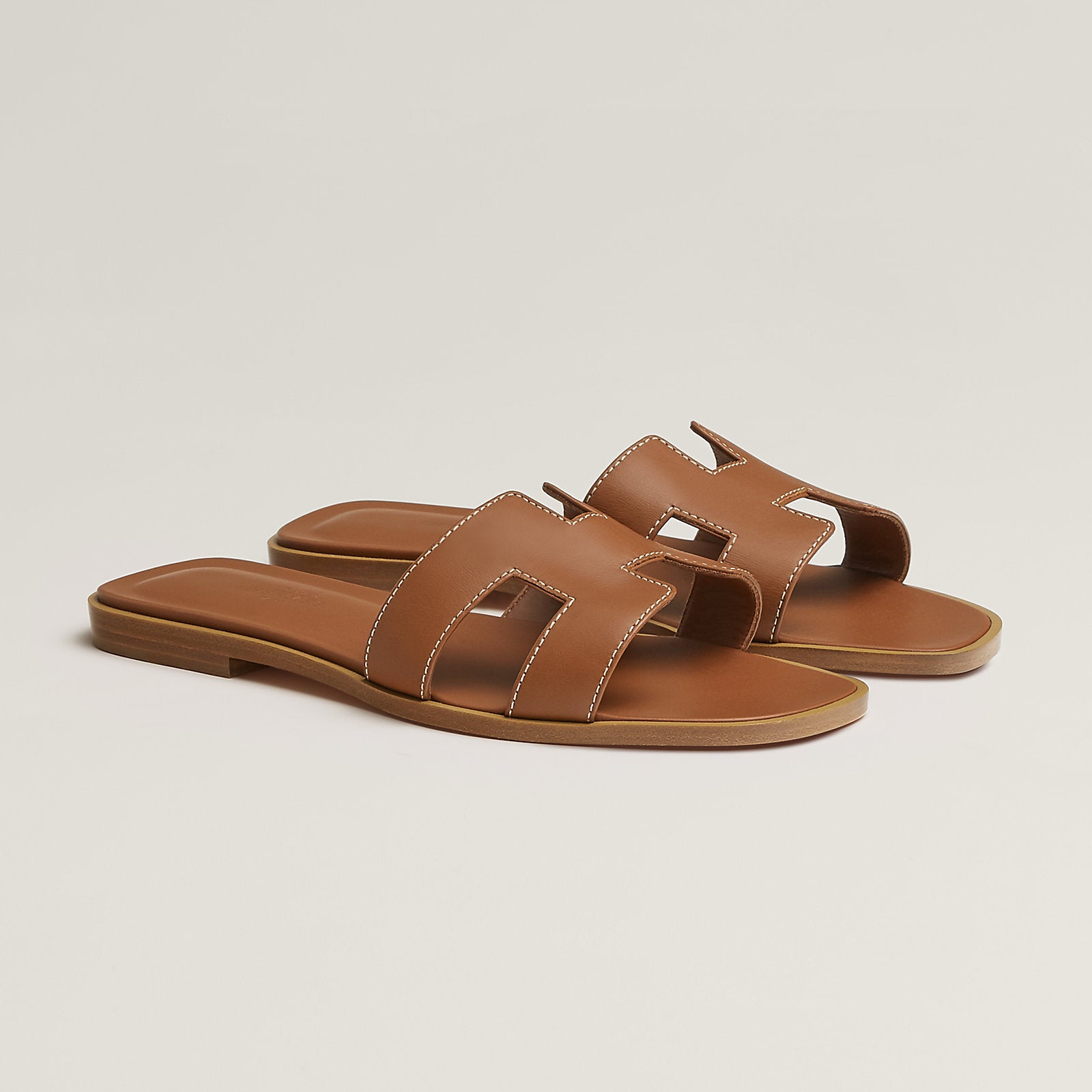 HERMES ORAN SANDAL - GOLD