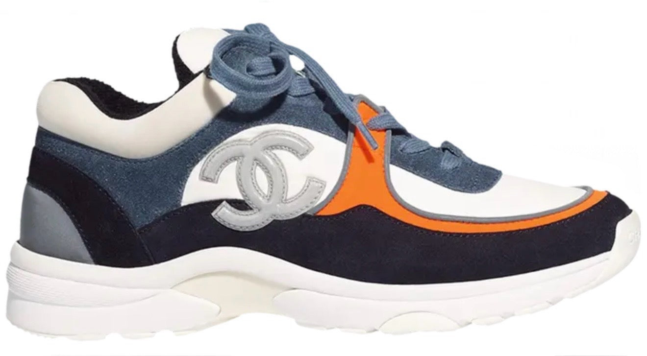 (PRE-OWNED) CHANEL CC RUNNER TRAINERS - WHITE NAVY