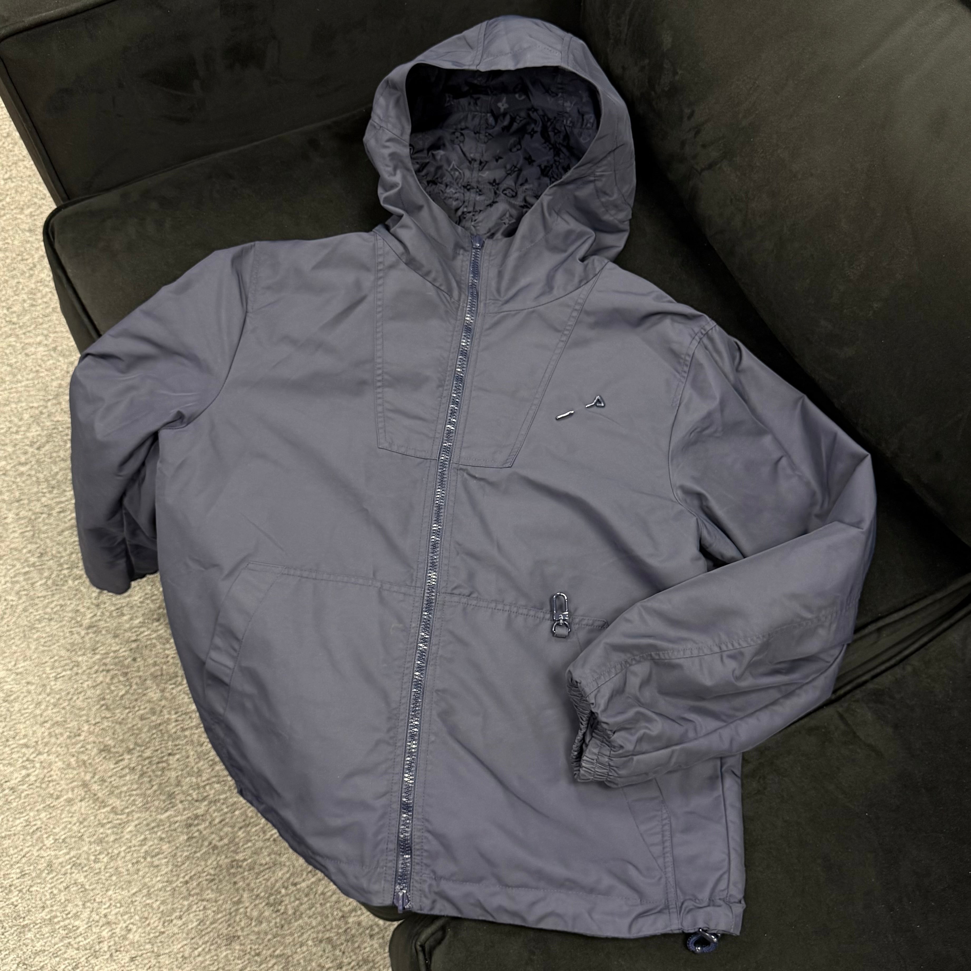 (PRE-OWNED) LV LOUIS VUITTON MONOGRAM REVERSIBLE WINDBREAKER - NAVY